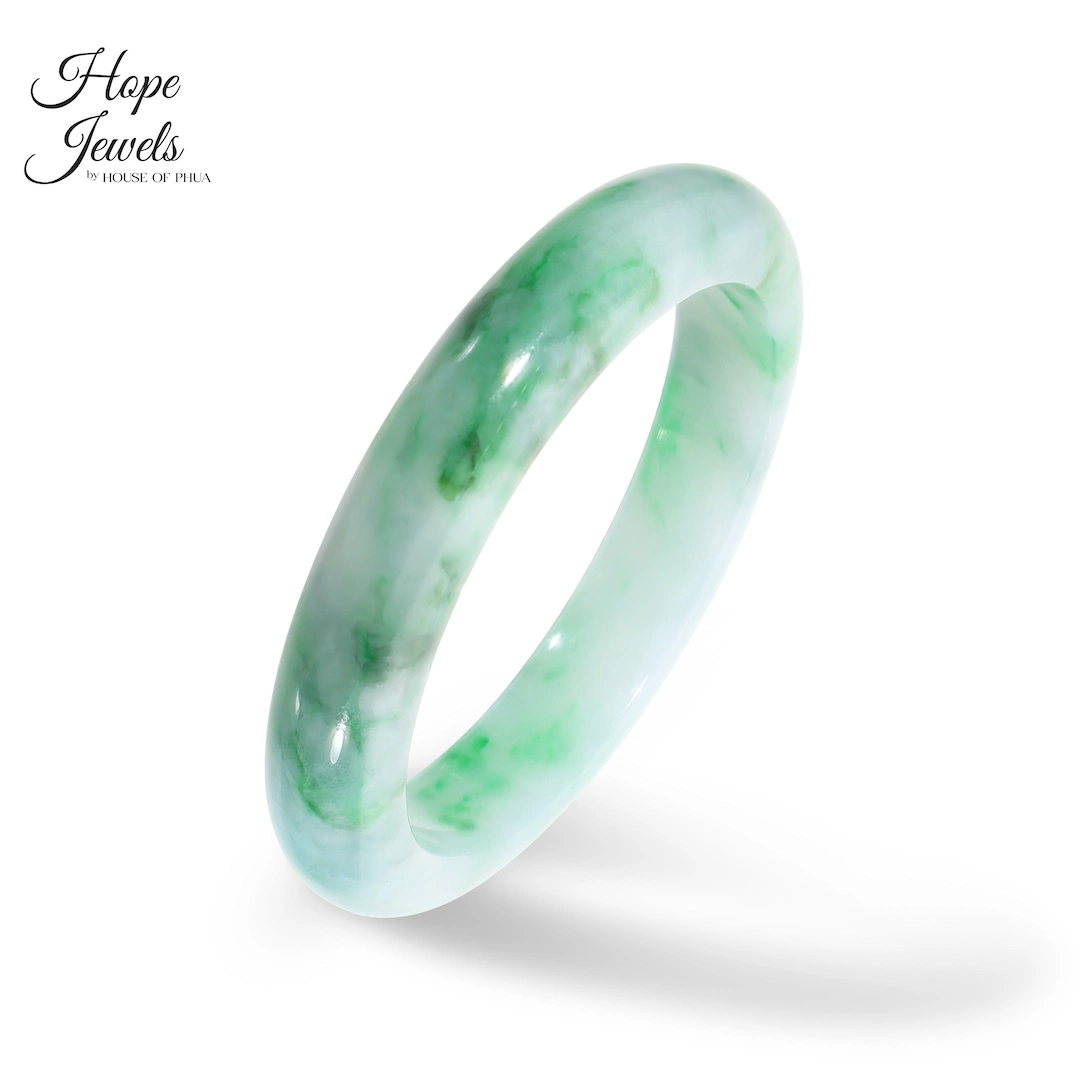 55.5mm Type A Green Jadeite Round Bangle